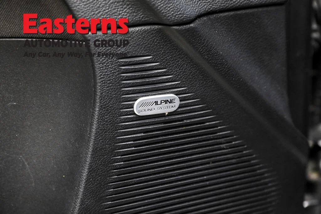 Used 2023 Gray Dodge SXT image 21