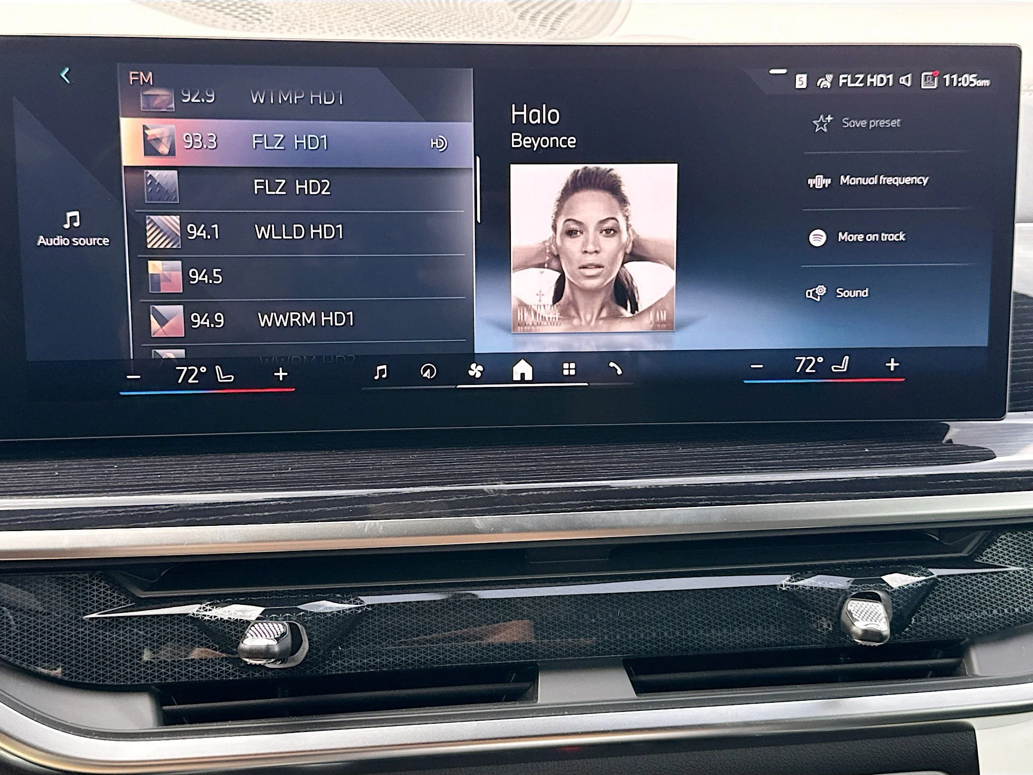 New 2026 Brooklyn Grey Metallic BMW sDrive40i image 32