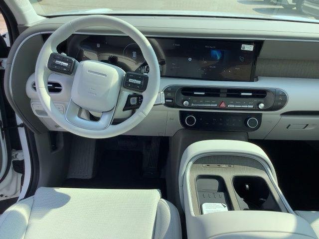 New 2026 White Pearl Hyundai SEL image 9