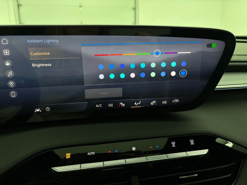 New 2026 Summit White Buick Sport Touring image 30