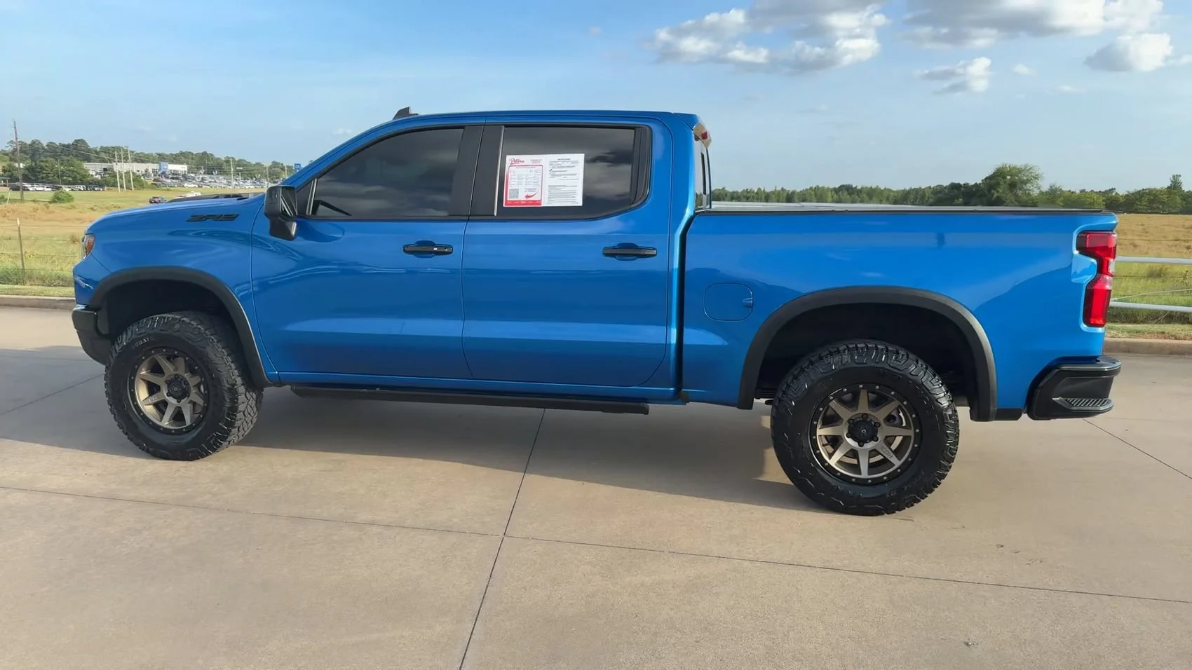 Used 2024 Glacier Blue Metallic Chevrolet ZR2 image 6