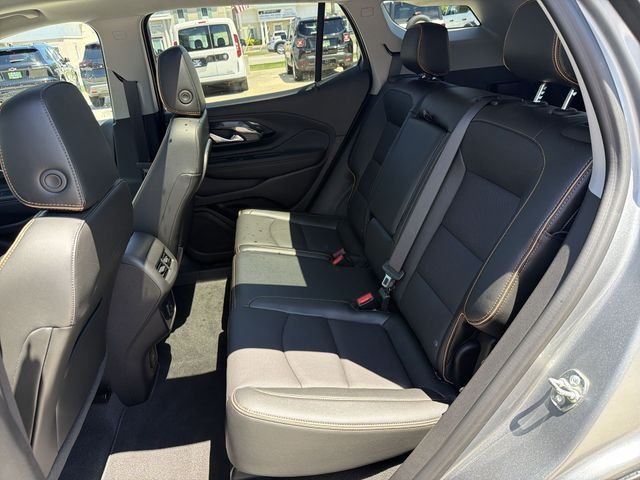 Used 2024 Silver GMC AT4 image 25