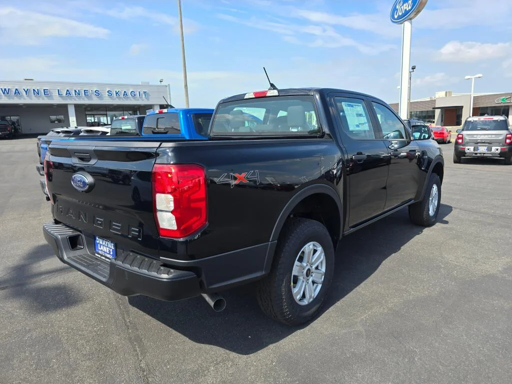 New 2025 Shadow Black Ford XL image 6