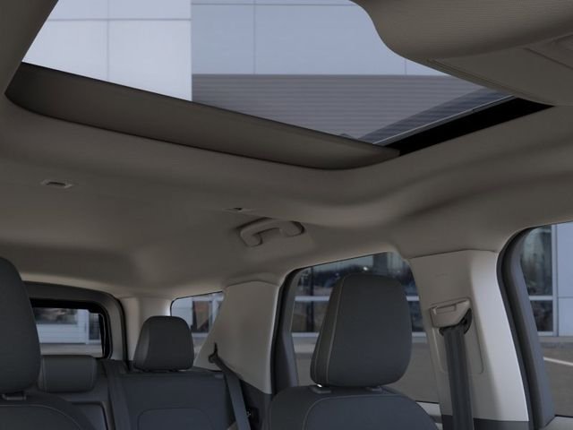 New 2026 Space White Metallic Ford Big Bend® image 22