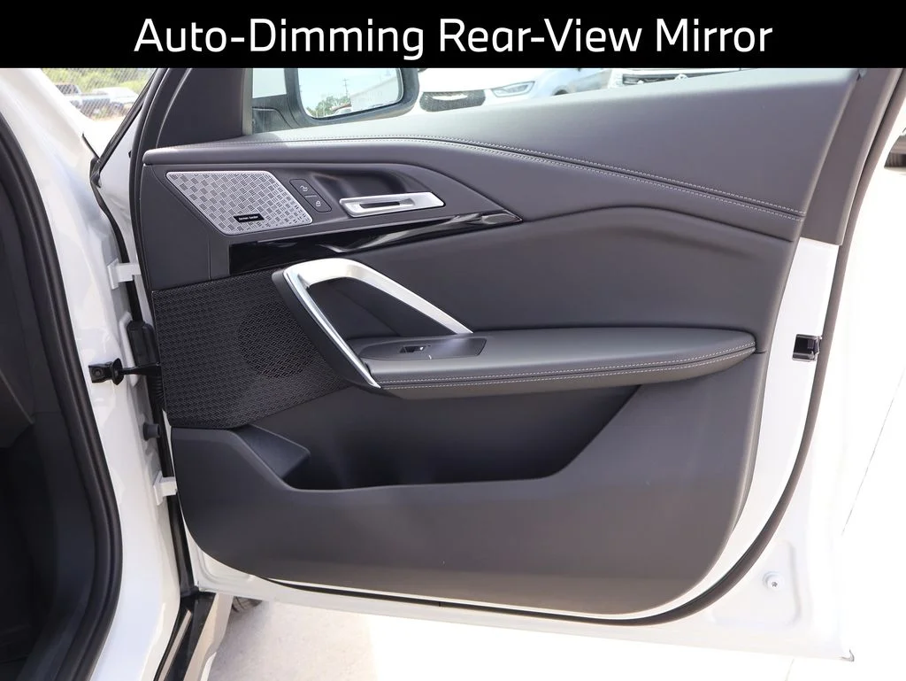 2025 BMW X1 XDrive28i - Photo 11