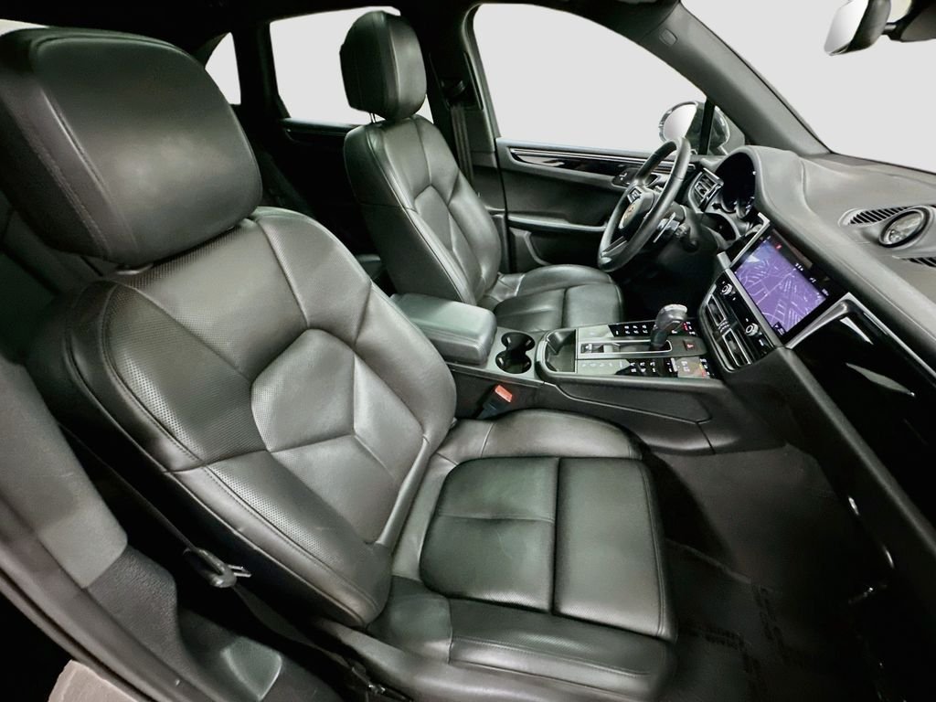 Used 2022 Black Porsche Base image 29
