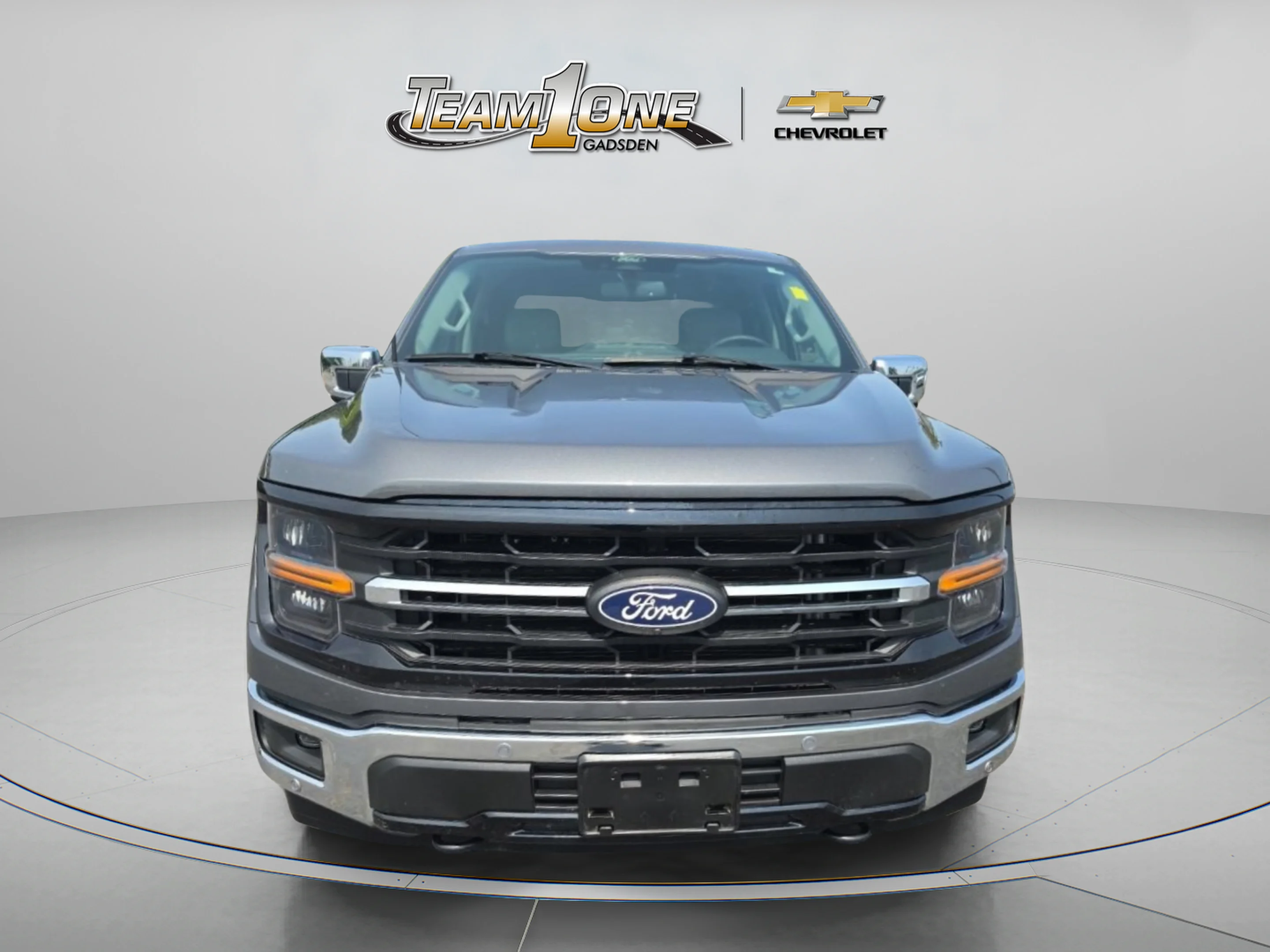 Used 2025 Gray Ford XLT image 2