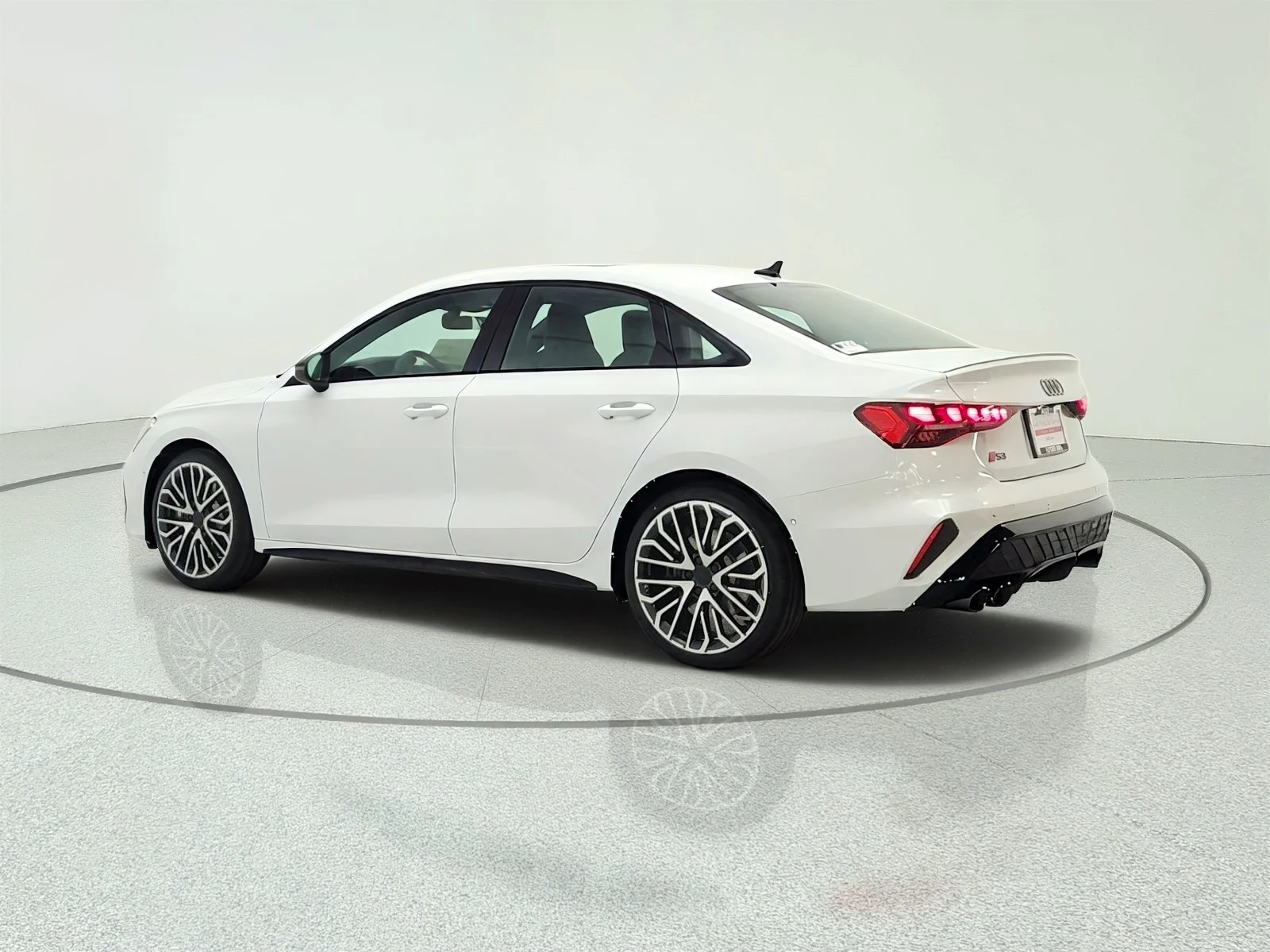 New 2026 Glacier White Metallic Audi quattro image 7