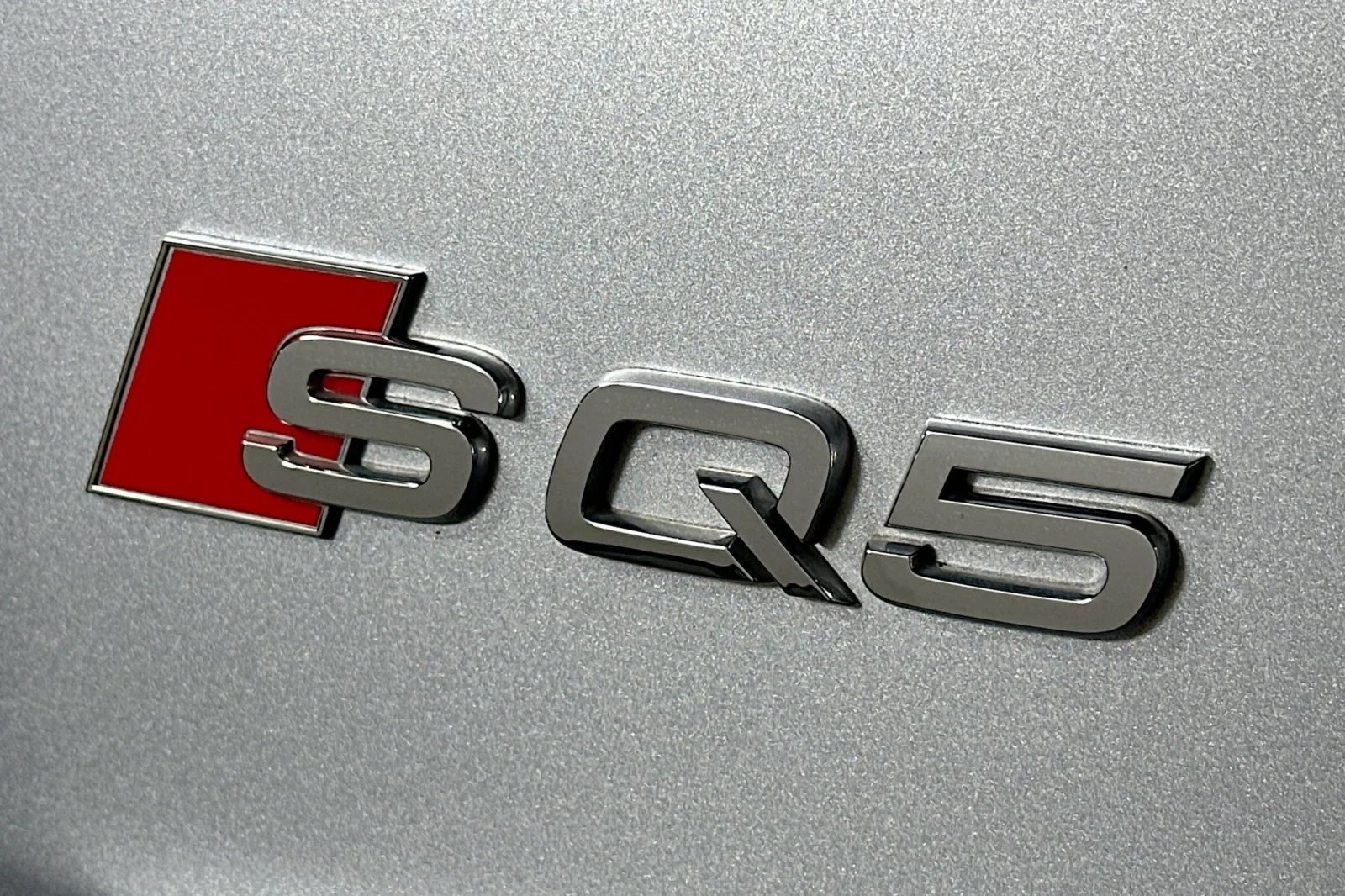 Used 2023 Florett Silver Metallic Audi Prestige image 10
