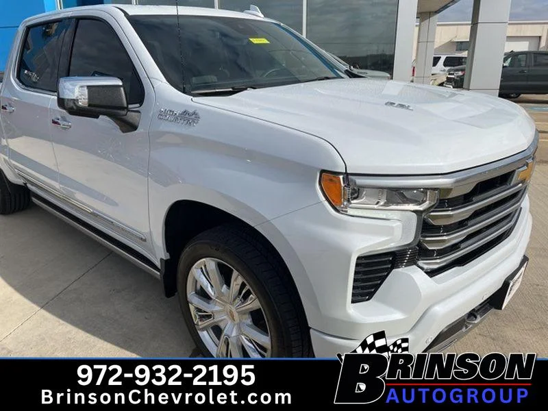 New 2026 Polar White Tricoat Chevrolet High Country image 7