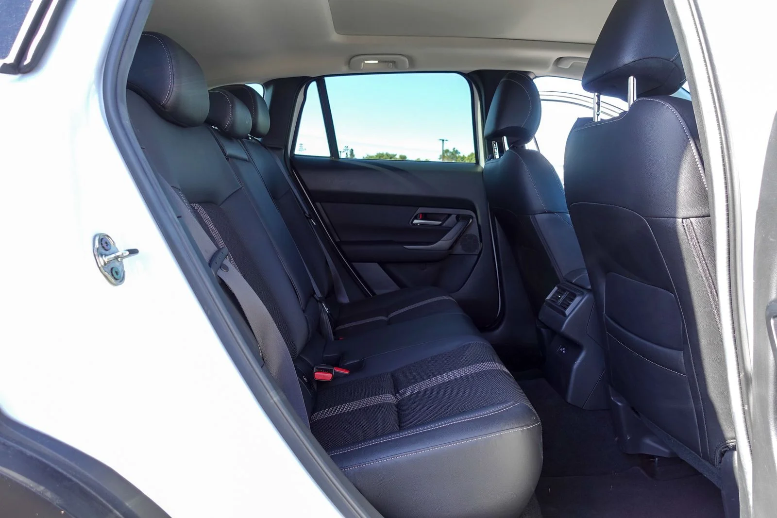 Certified Used 2025 Wind Chill Pearl Mazda 2.5 S Premium Package image 16