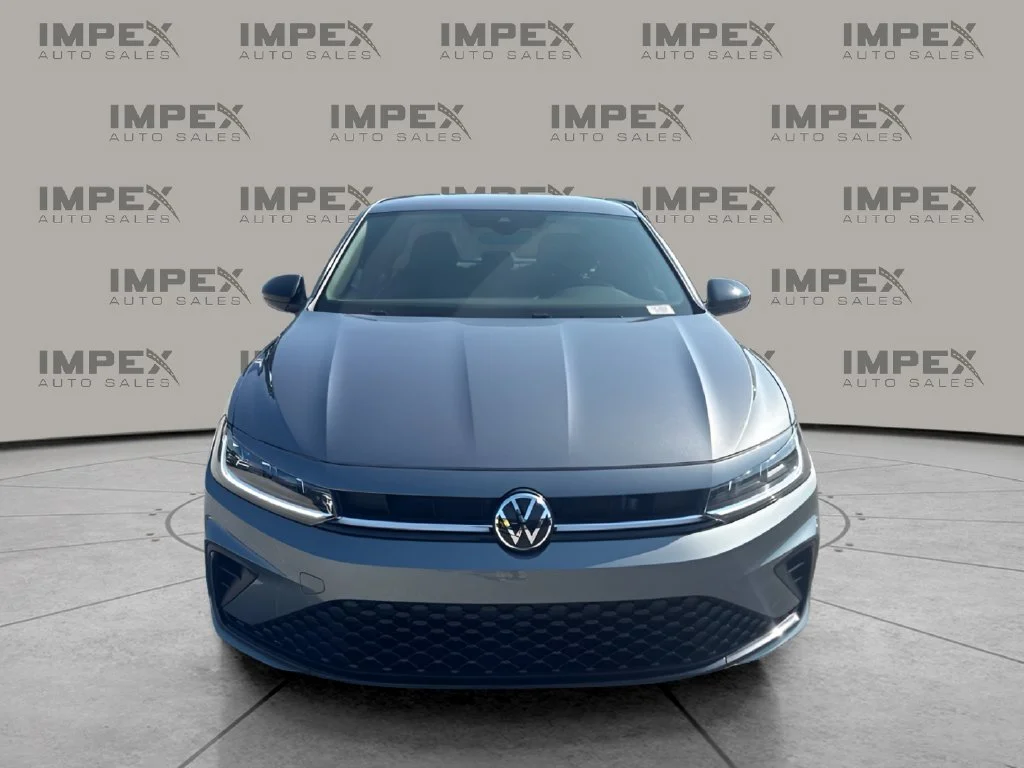 Used 2025 Gray Volkswagen 1.5T Sport image 8