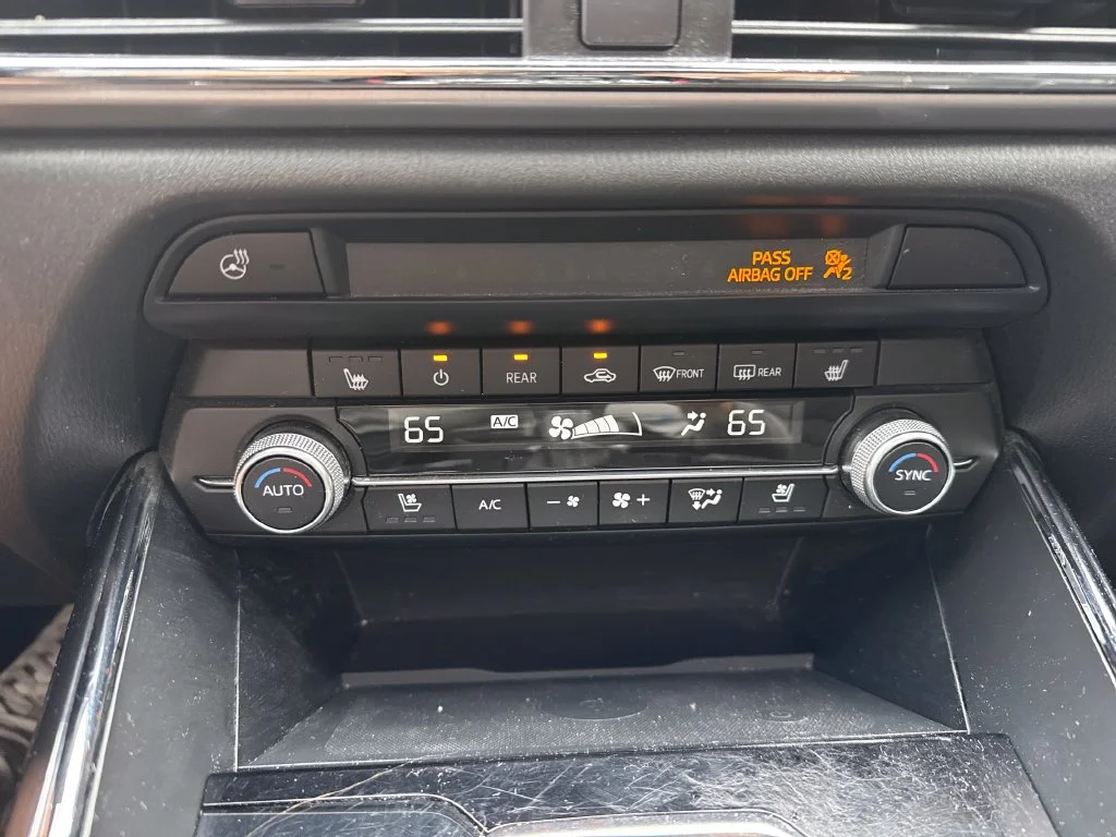 Used 2021 White Mazda Grand Touring image 19