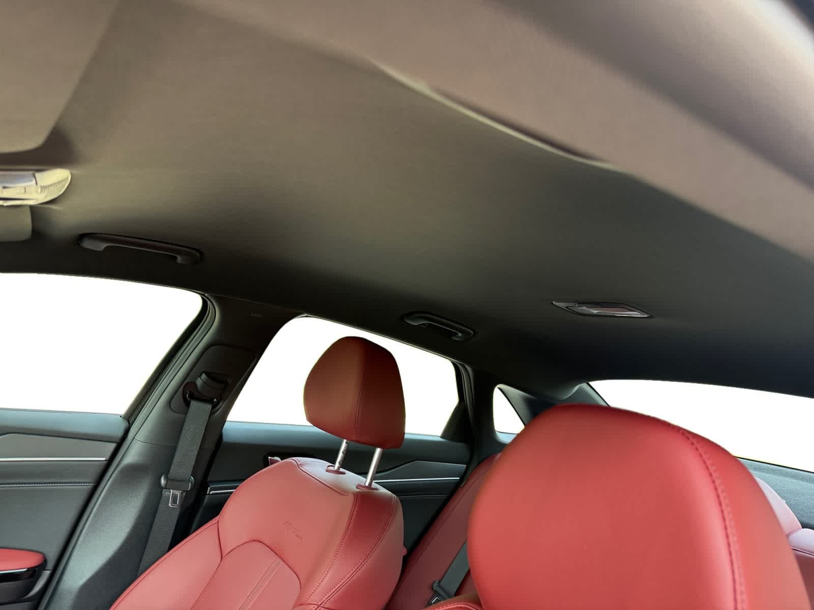 2026 Kia K5 GT-Line - Photo 12