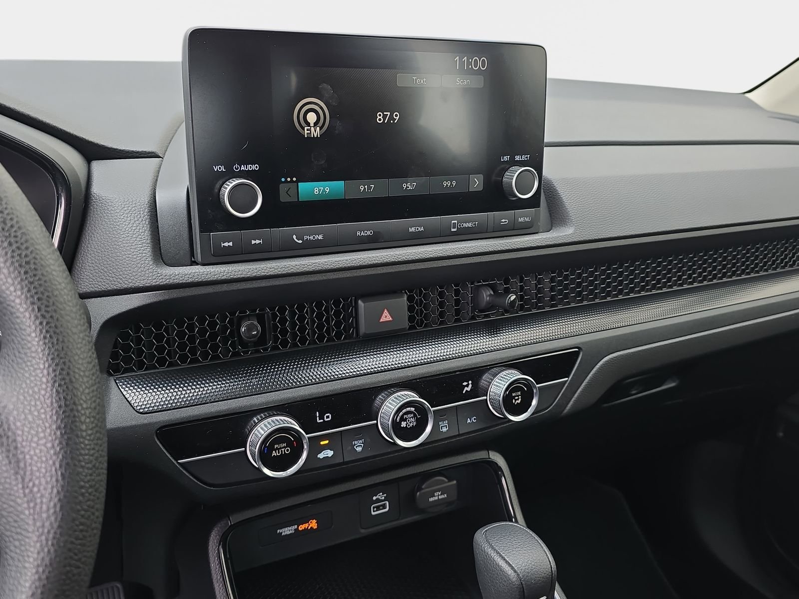 Used 2024  Honda LX image 22