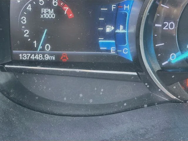 Used 2018 Gray Ford XLT image 10