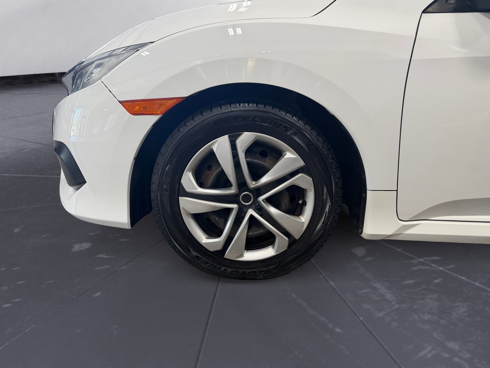 2018 Honda Civic LX - Photo 39