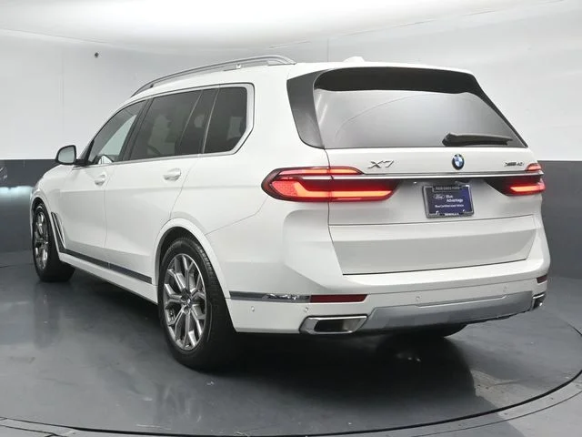 Used 2023 White BMW xDrive40i image 6