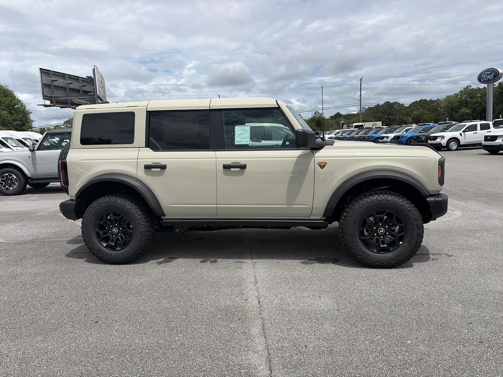 New 2026 Desert Sand Ford Badlands® image 8