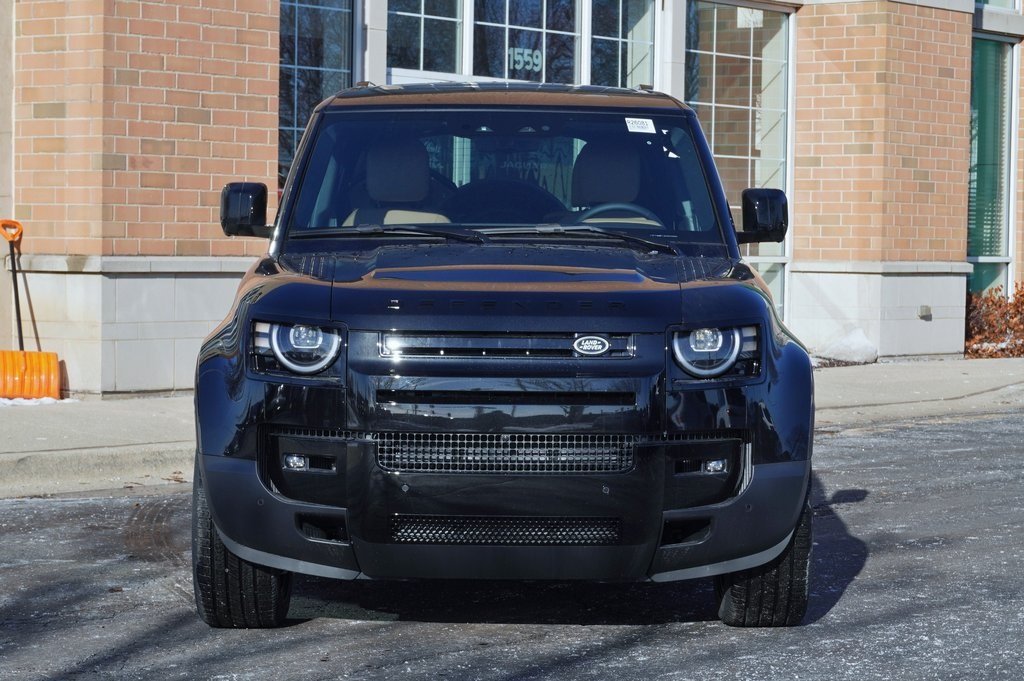 2026 LAND ROVER DEFENDER - Image 2
