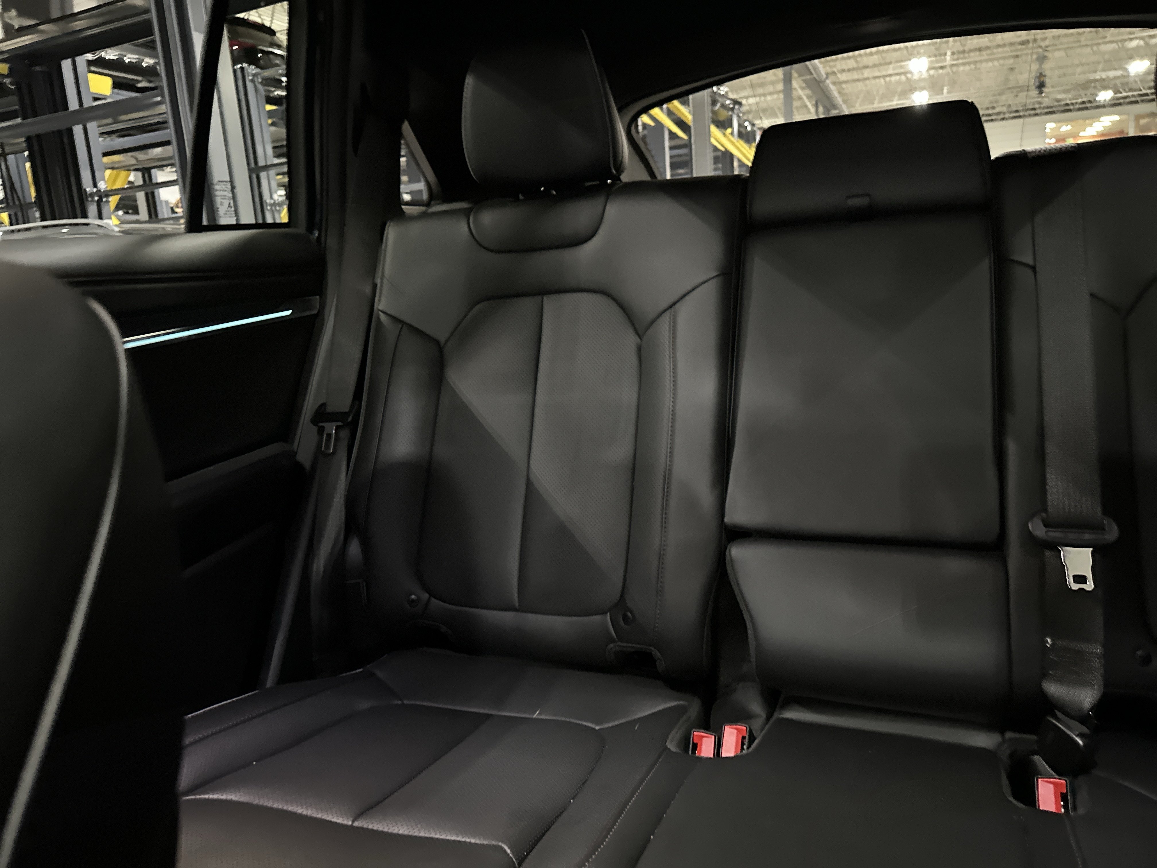 Certified Used 2025 Blue Jeep Limited image 28
