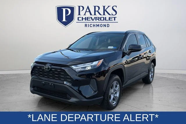 Certified Used 2022 Black Toyota XLE image 3