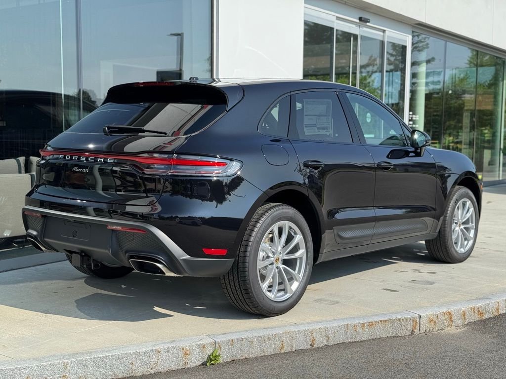 2025 Porsche Macan - Photo 20