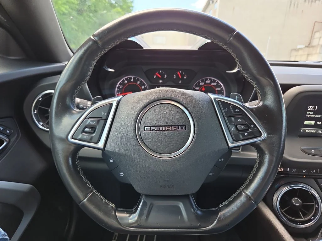 Used 2018 White Chevrolet 1LT image 25