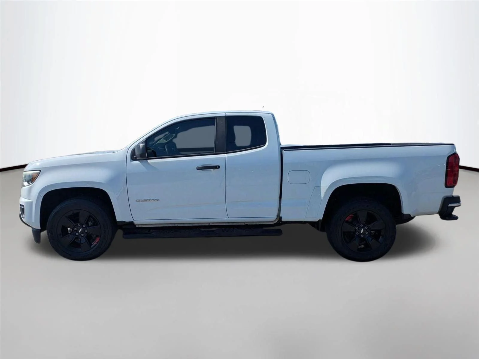 Used 2017 Summit White Chevrolet 2WD WT image 8