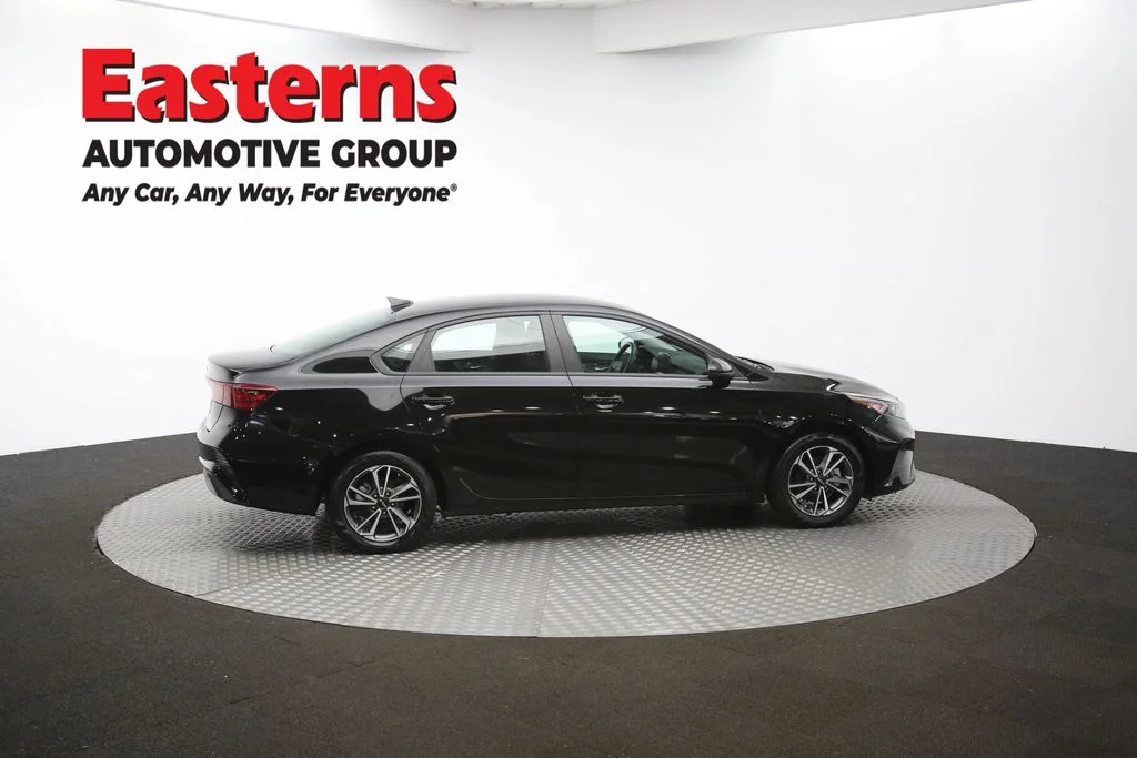 Used 2024 Black Kia LXS image 43