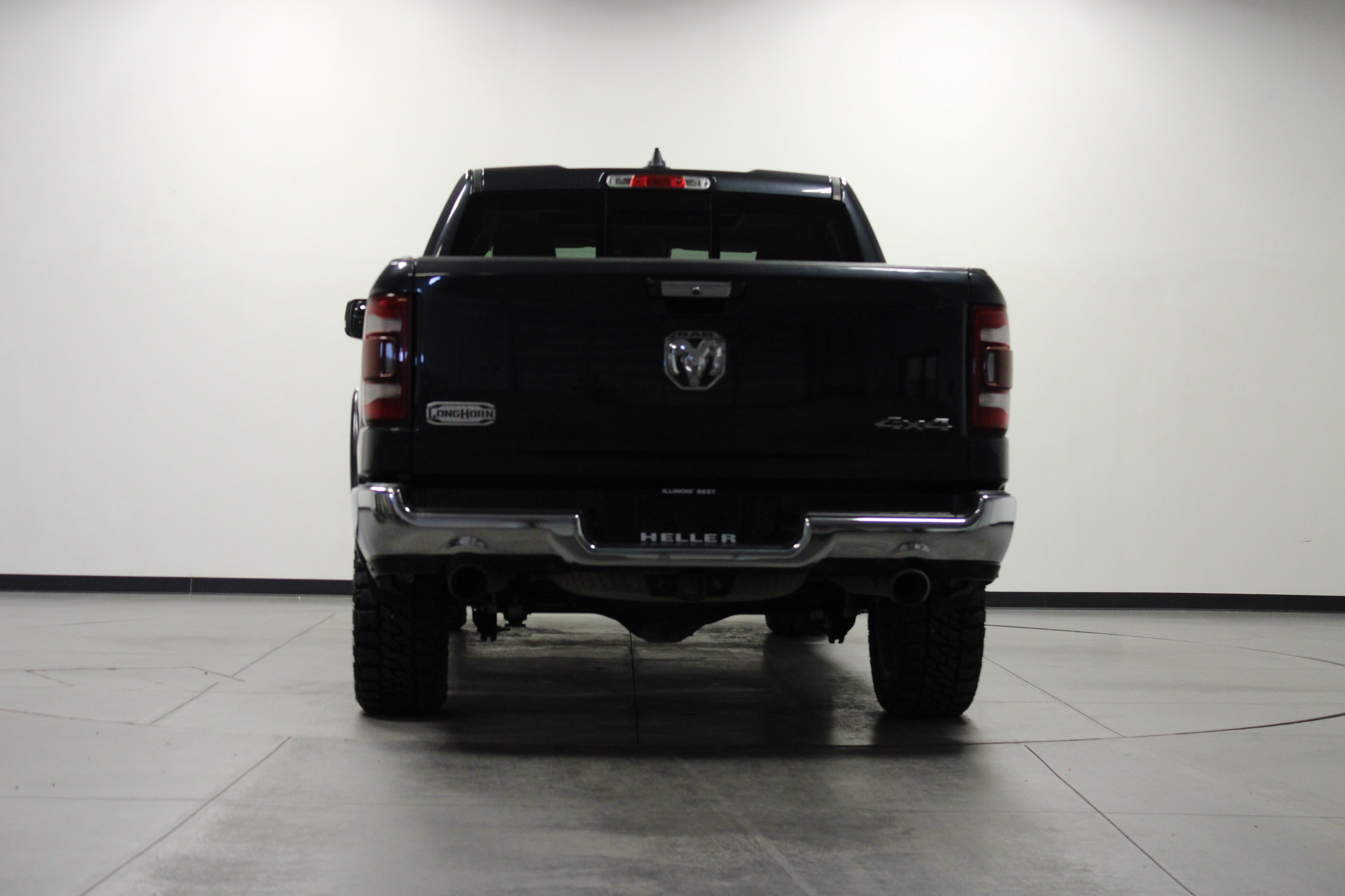 Used 2019 Maximum Steel Metallic Clearcoat Ram Laramie Longhorn image 5