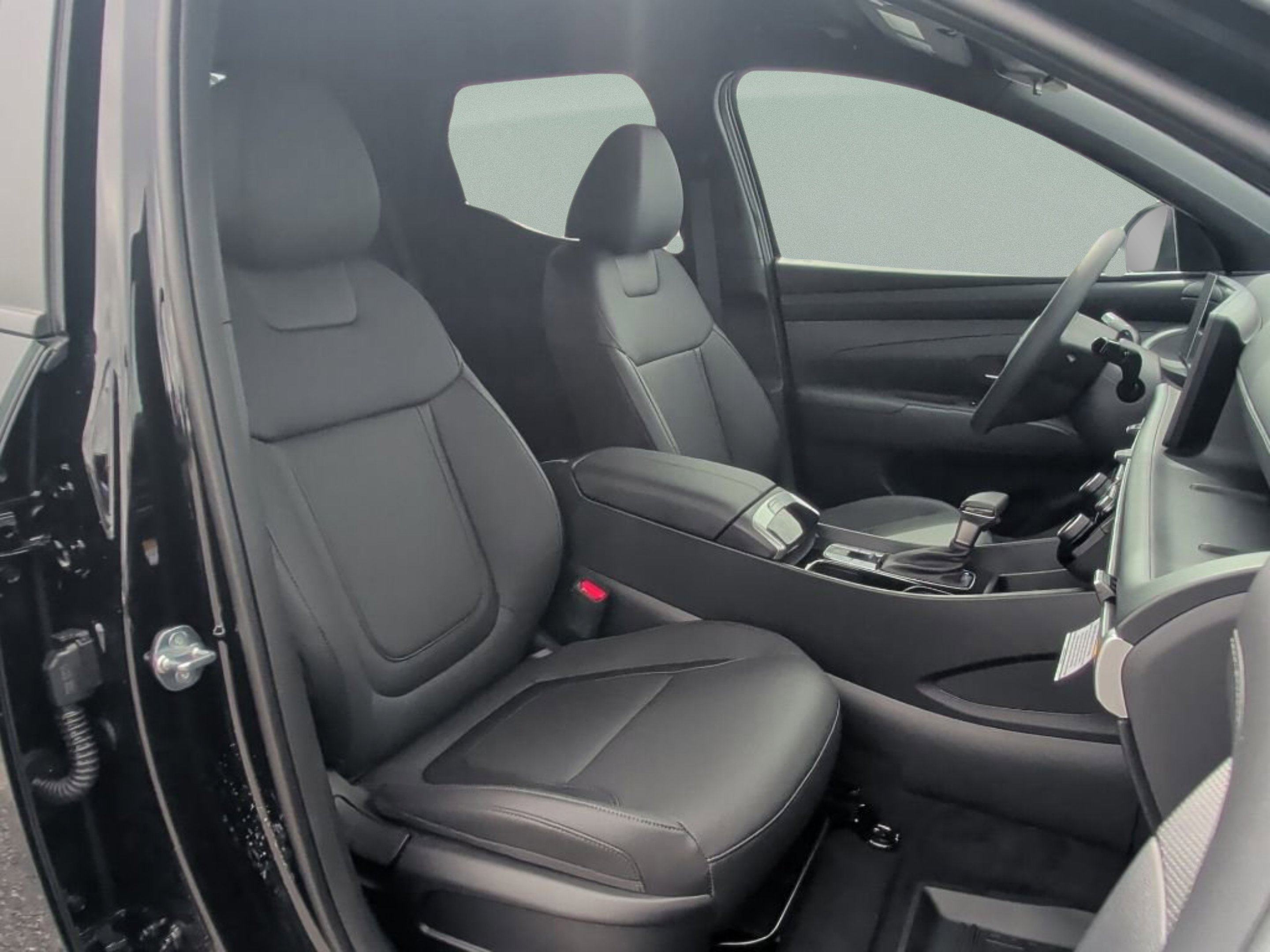 New 2026 Phantom Black Hyundai SEL image 45