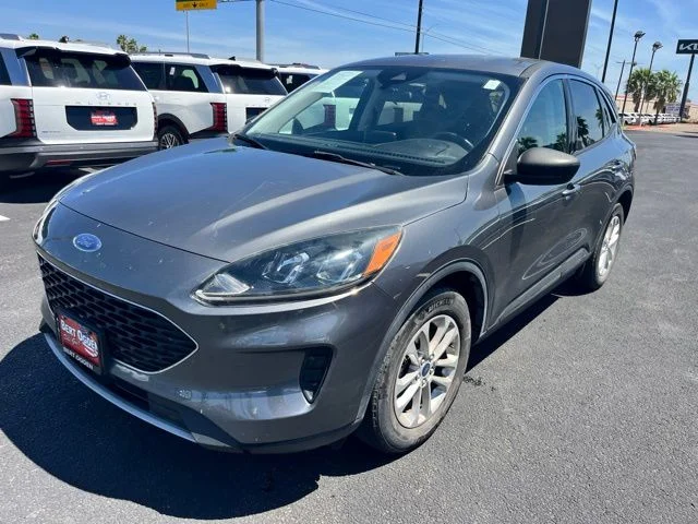 Used 2022 Gray Ford SE image 3