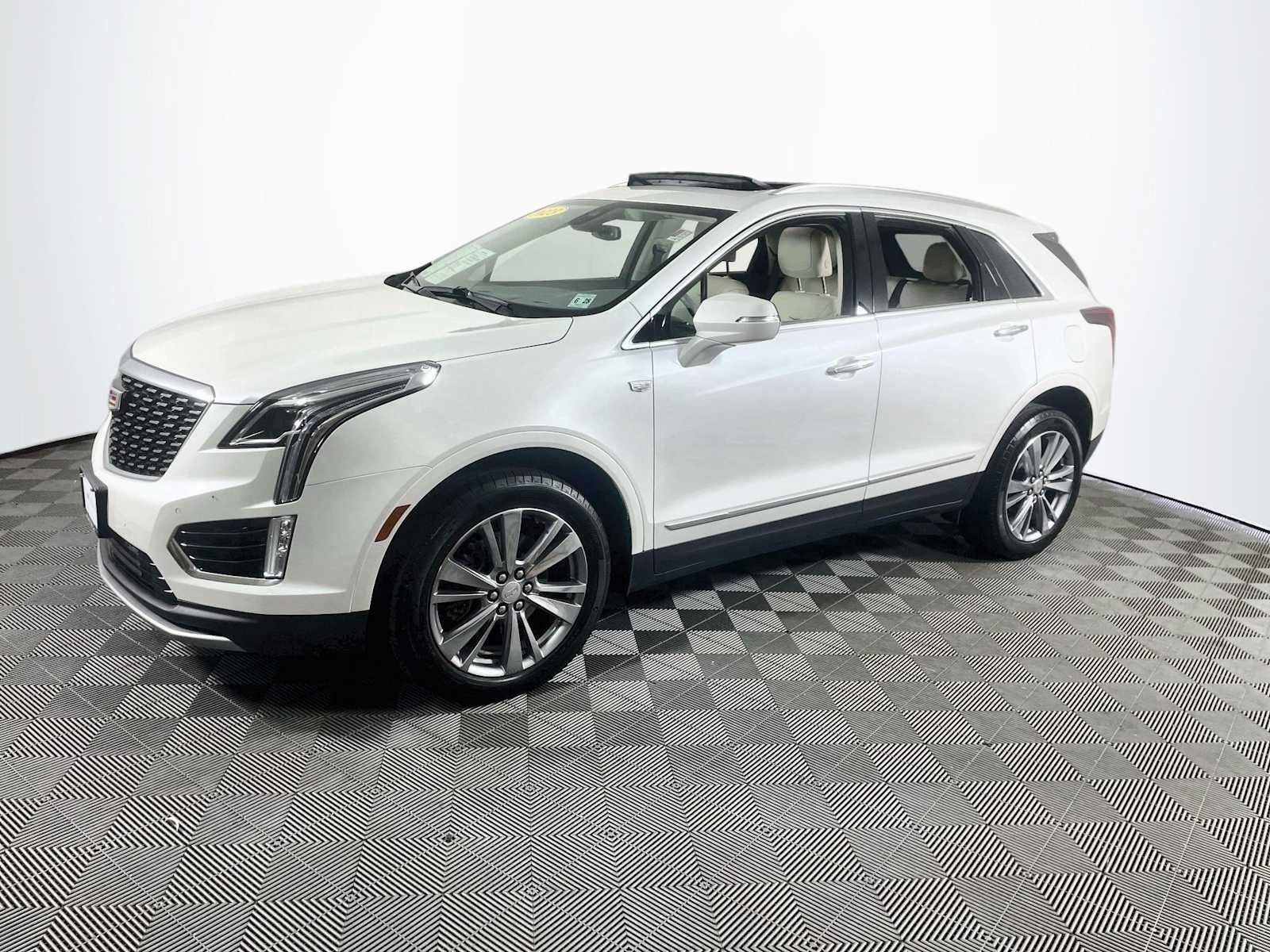 2023 Cadillac XT5