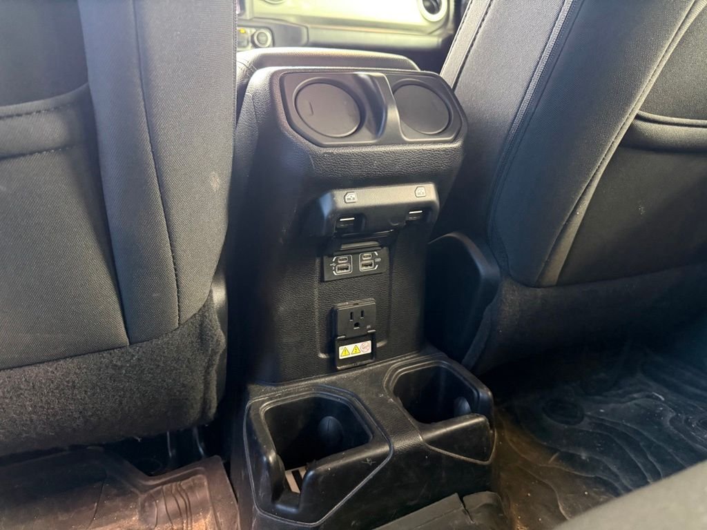 Used 2018 Gray Jeep Unlimited Sahara image 14