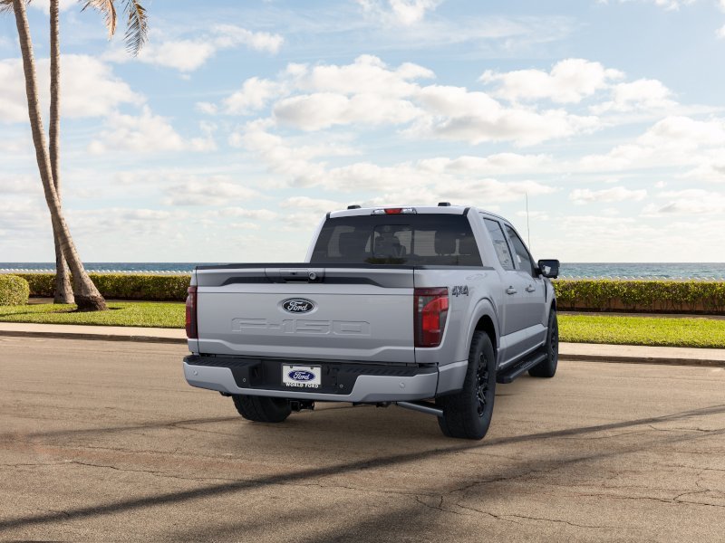 New 2026 Iconic Silver Metallic Ford XLT image 8