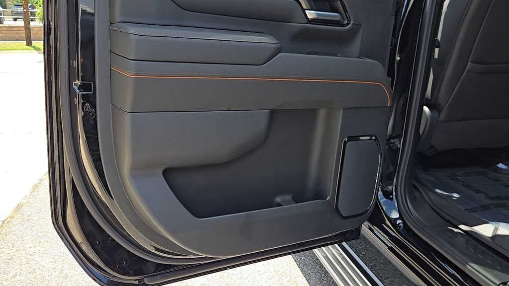 New 2026 Onyx Black GMC AT4 image 21