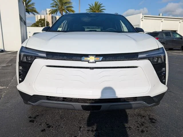 New 2026 Summit White Chevrolet LT image 2