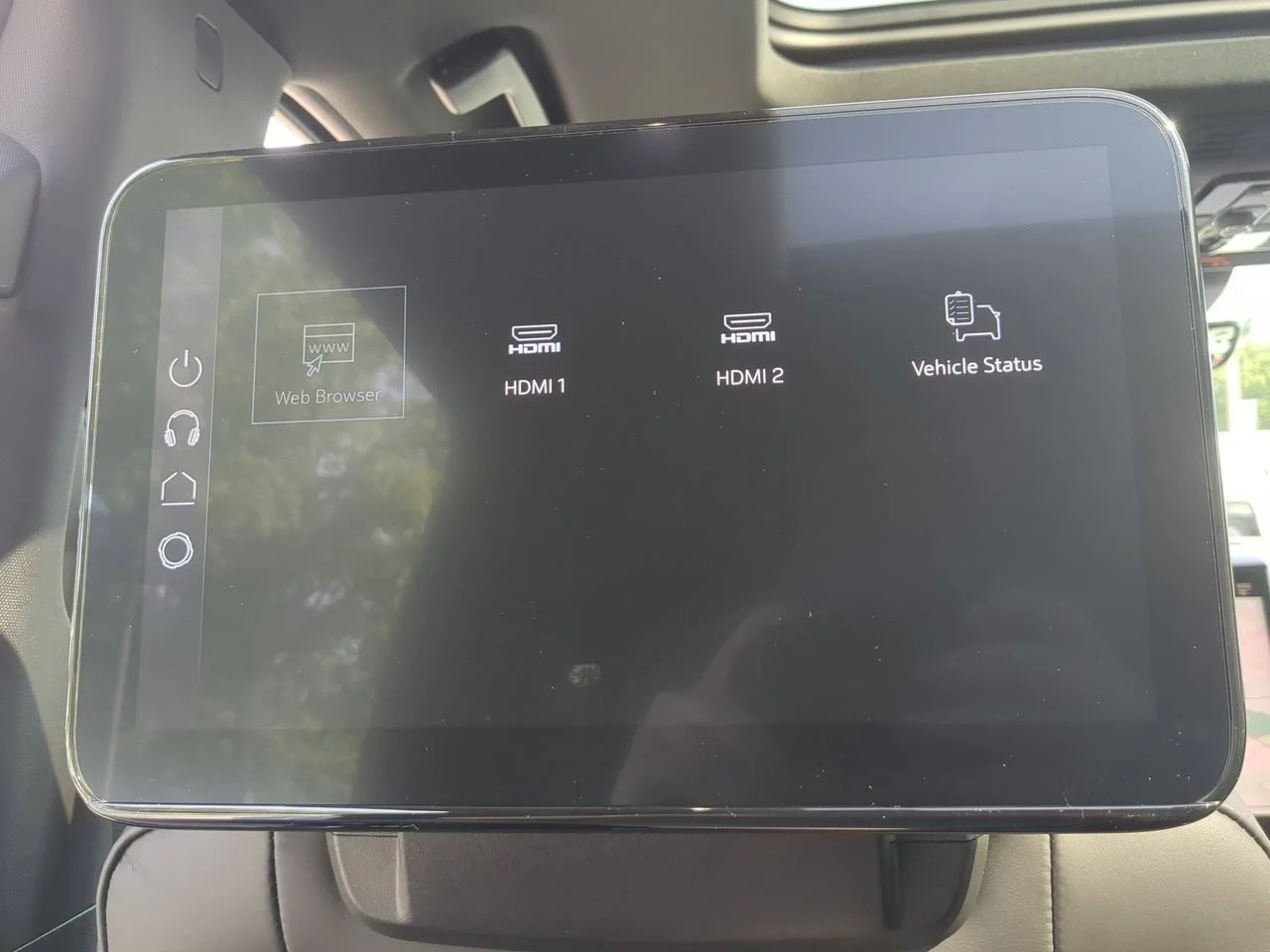New 2026 Glacier White Tricoat GMC Denali Ultimate image 36