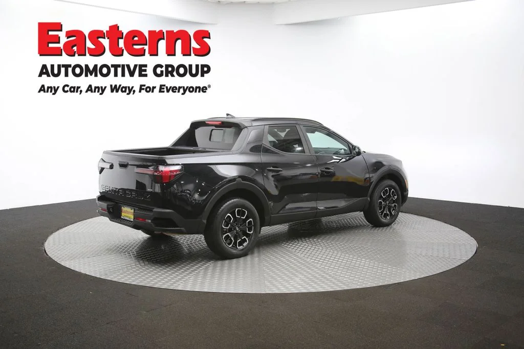 Used 2022 Black Hyundai SEL image 37