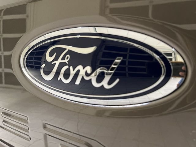 Used 2023 Gray Ford XLT image 26
