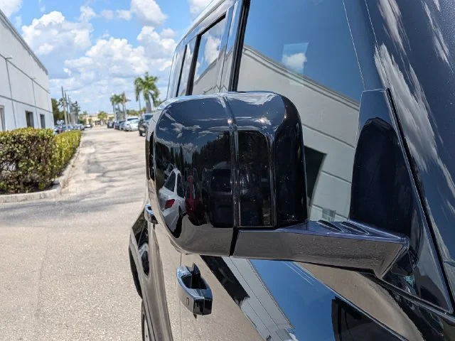 Used 2023 Santorini Black Metallic Land Rover SE image 11