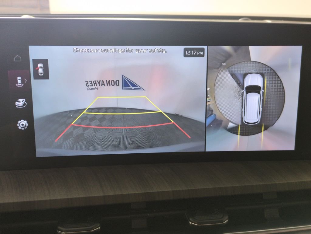 Used 2024 Silver Kia SX image 19