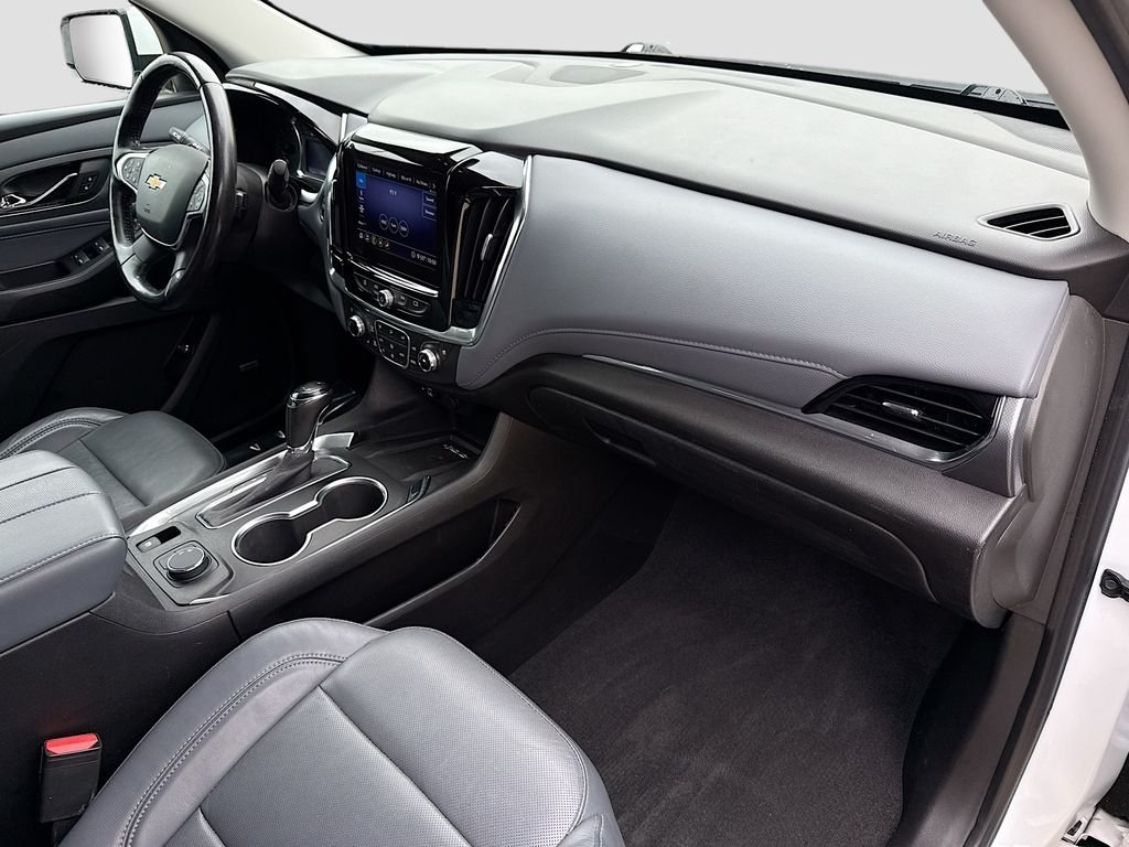 Used 2020 Summit White Chevrolet Premier image 31