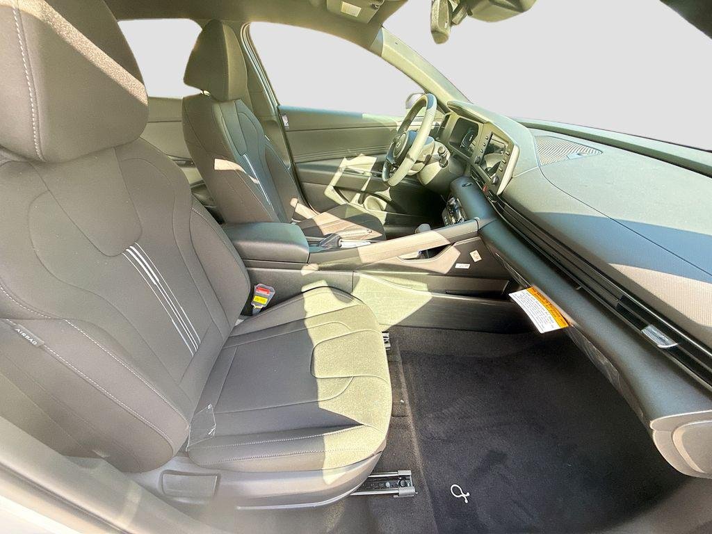 New 2026 Serenity White Hyundai SEL Sport image 20