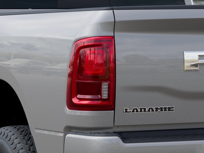 2026 RAM 2500 Laramie - Photo 9