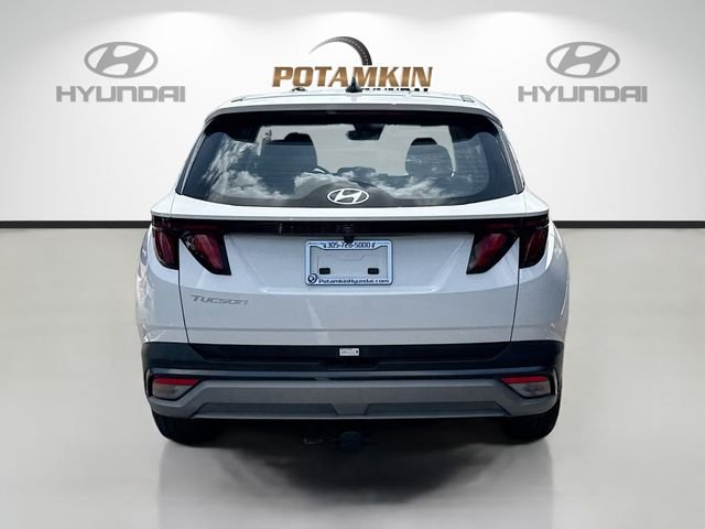 2026 Hyundai Tucson SE - Photo 6