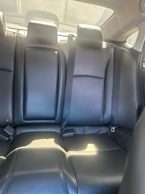 Used 2020 Platinum White Pearl Honda EX-L image 4