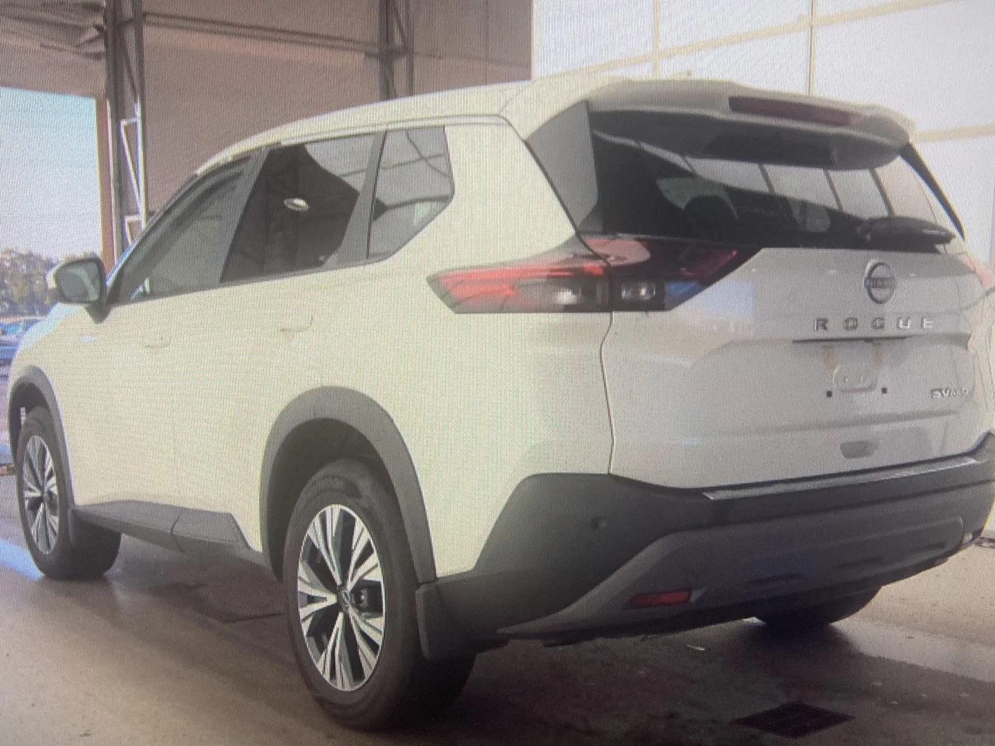 Used 2023 Pearl White Tricoat Nissan SV image 4