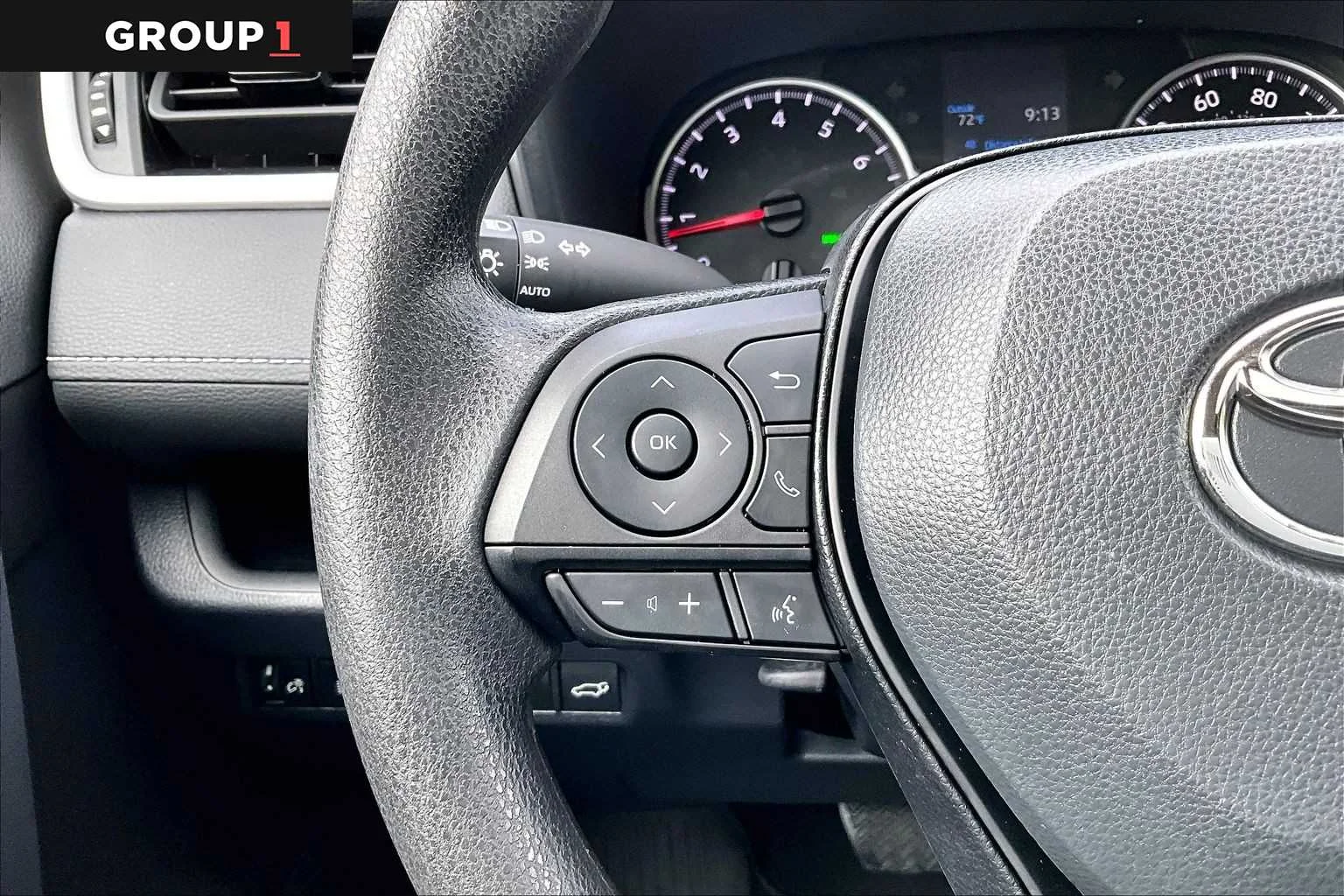 Used 2022 Ruby Flare Pearl Toyota XLE image 24